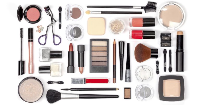 Choosing Makeup Artist