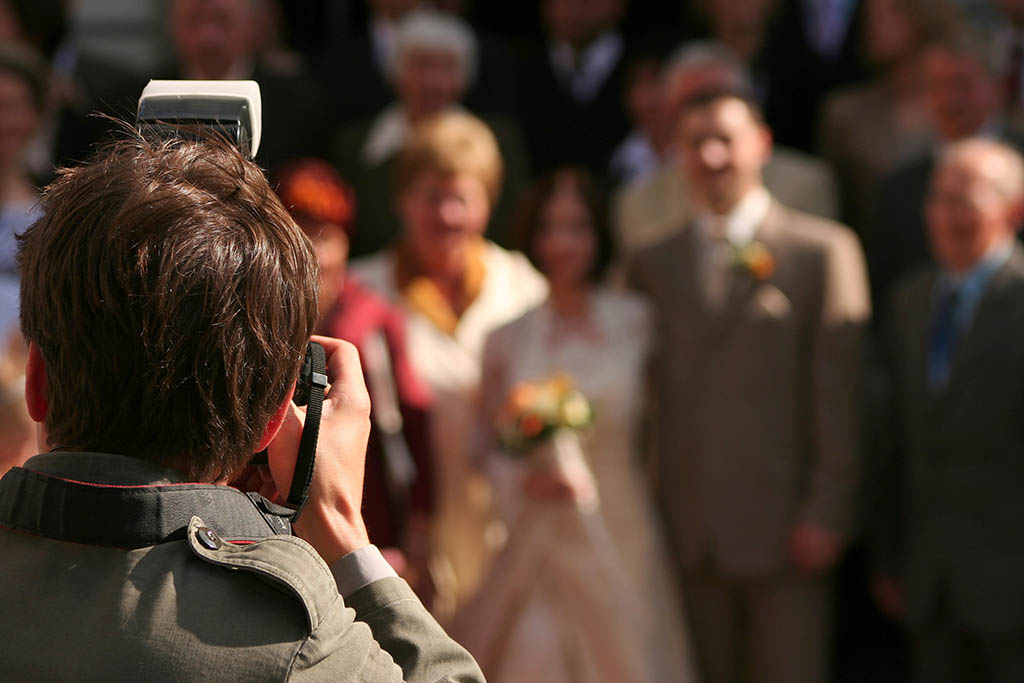 Finding a wedding photographer